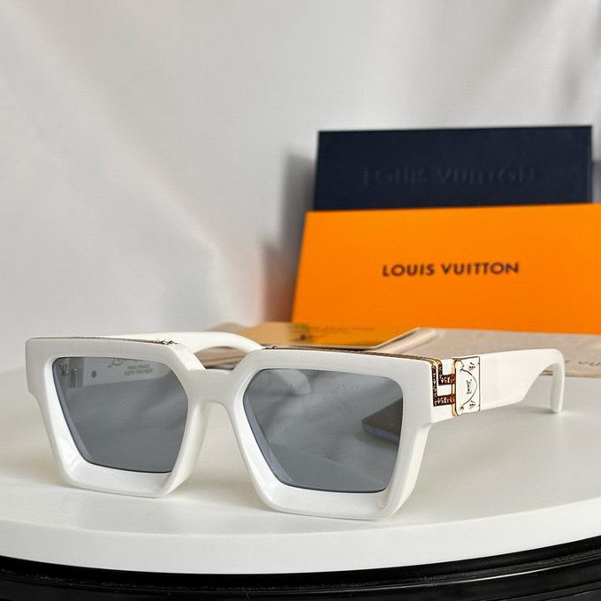 Louis Vuitton Sunglasses ID:20250716-399